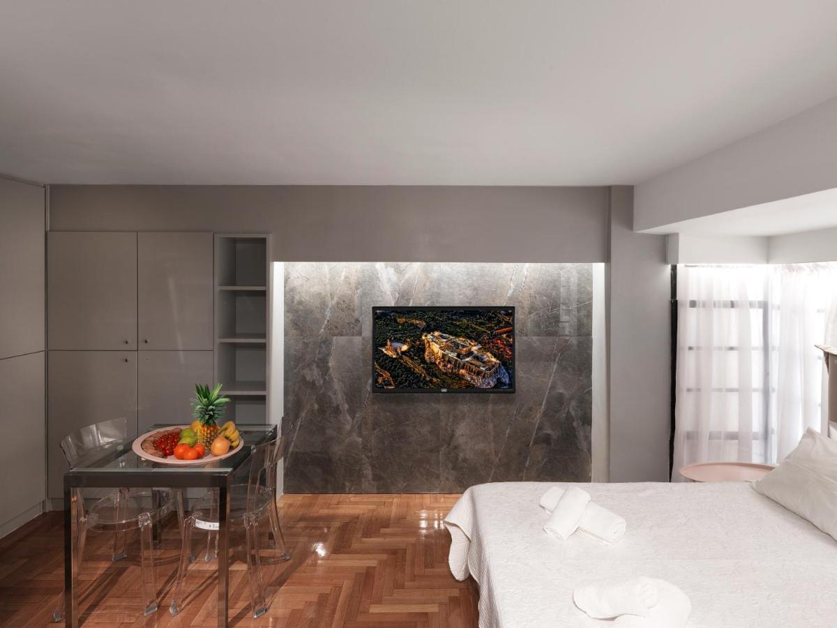 Kolonaki Studio *
